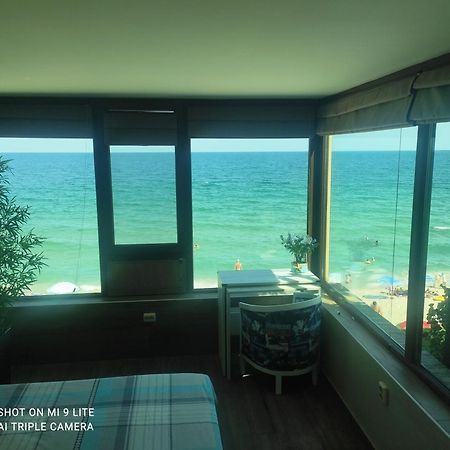 Hemingway Rooms In Happy Beach Varna Dış mekan fotoğraf