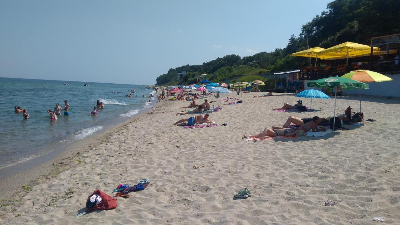 Hemingway Rooms In Happy Beach Varna Dış mekan fotoğraf