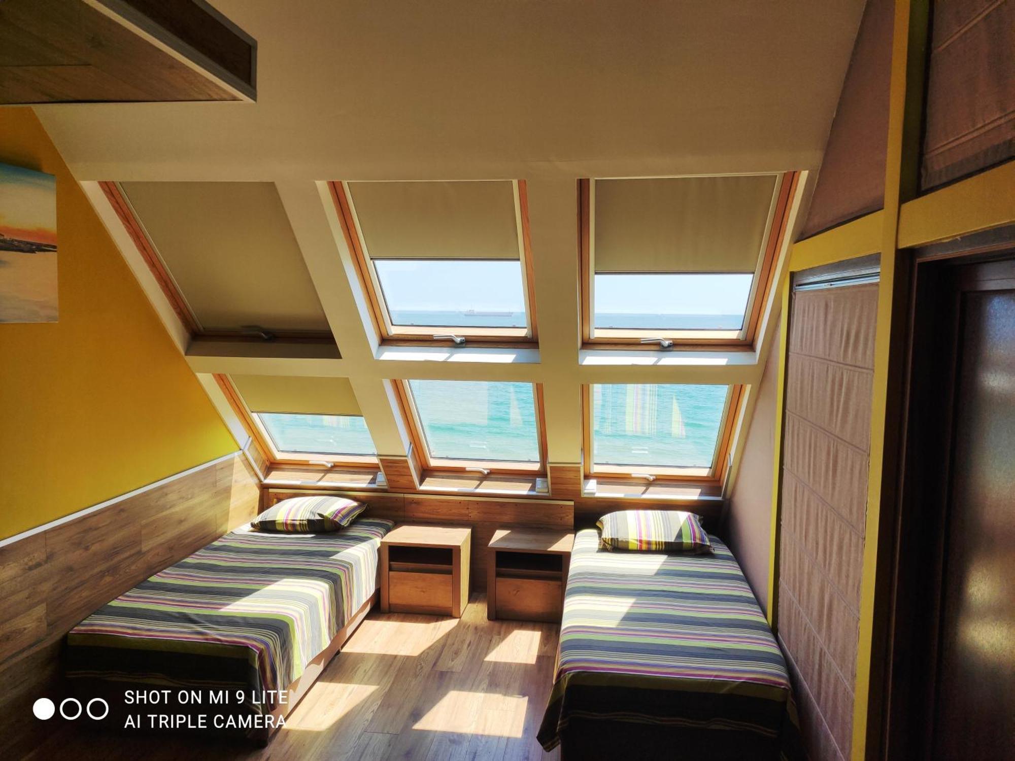 Hemingway Rooms In Happy Beach Varna Dış mekan fotoğraf
